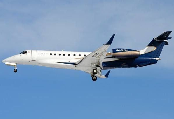 Самолет Embraer Legacy 600