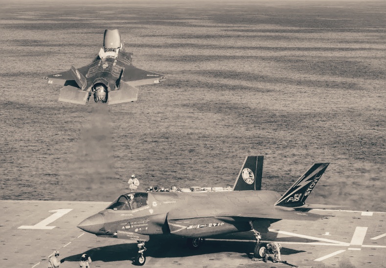 Посадка на палубы истребителя F-35B