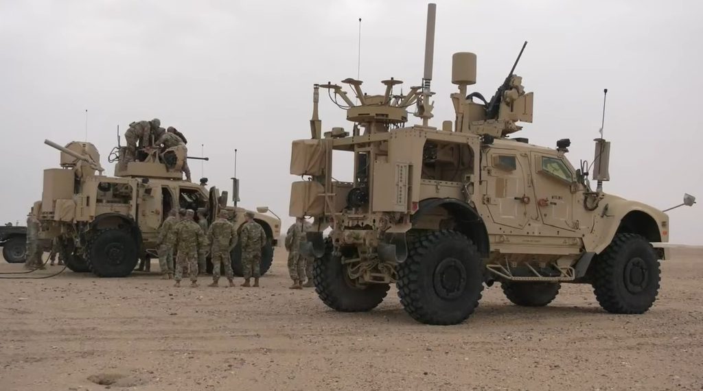 M-LIDS на учениях Yudh Abhyas 2026 в Индии с двумя машинами Oshkosh M-ATV.