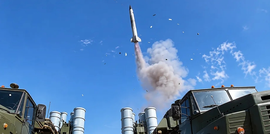 Пуск ракеты РМ-48У.