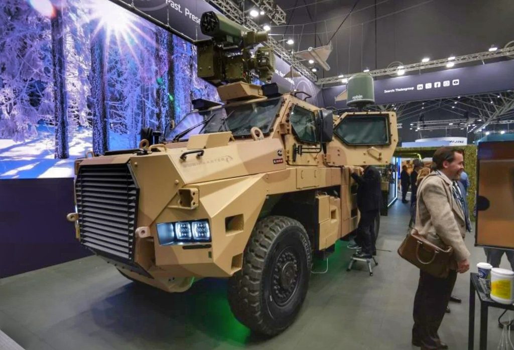 Броневик Bushmaster на выставке Land Forces 2026.